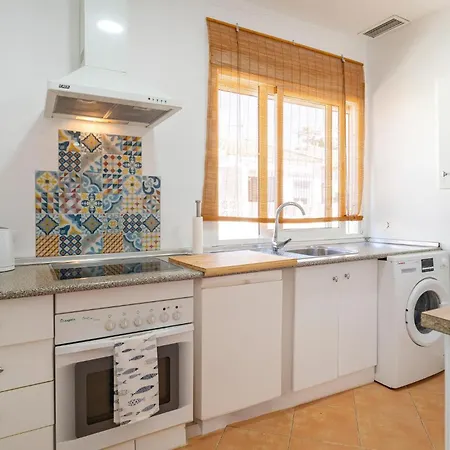 Apartment 2 Bedroom In *