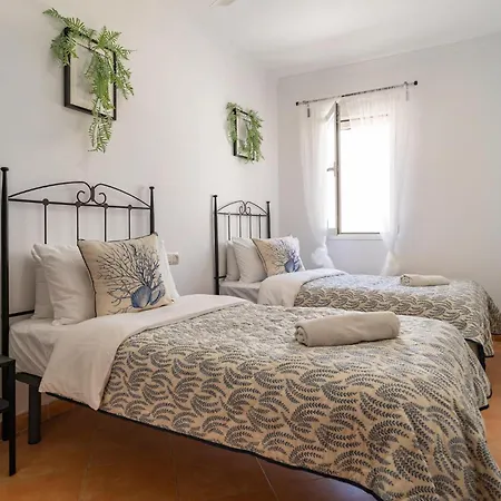 Apartment 2 Bedroom In